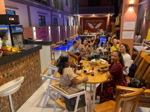 Swimmingpool, Bagan Comfort Hotel in Bagan