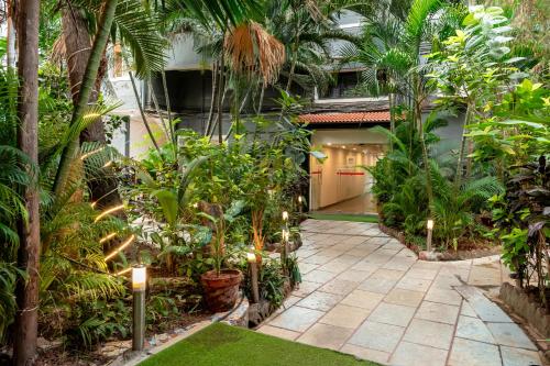 Magnum Resorts- Near Candolim Beach - 정원