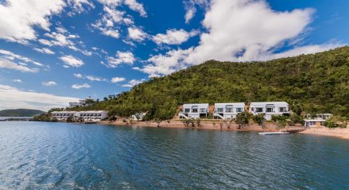 Busuanga Bay Lodge