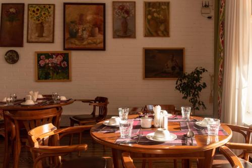 Restaurant, Hotel Jipek Joli in Nukus