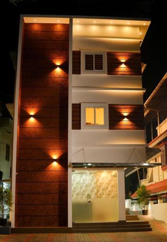ALPHA inn, Alwaye