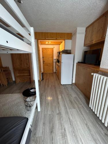 Les Eterlous Les Eterlous