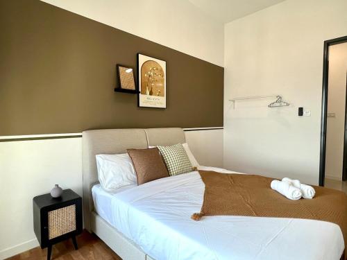 3BR-Nanyang-Paradigm Residence by Guesthouse-6-8Pax 3BR-Nanyang-Paradigm Residence by Guesthouse-6-8Pax