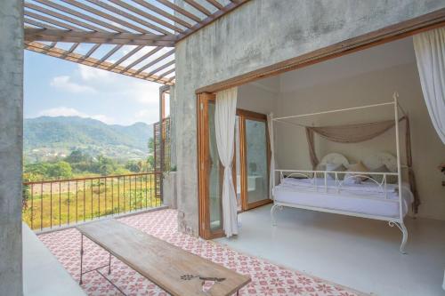 Surrounding environment, Proud Phu Fah Maerim in Mae Rim