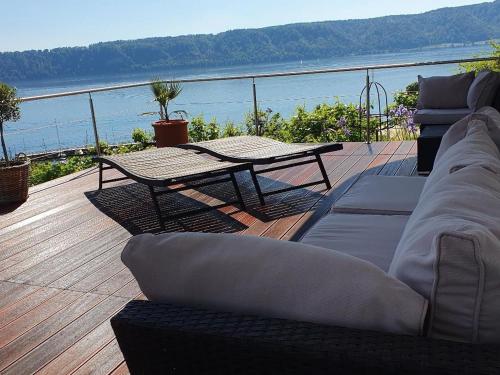 酒店外观, Ferienwohnung Panorama-Seetraum in 西普林根