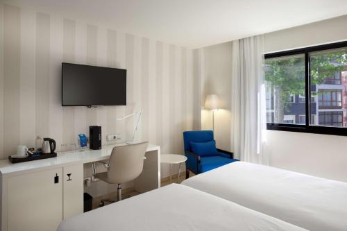 NH Ciudad de Santander - image 11