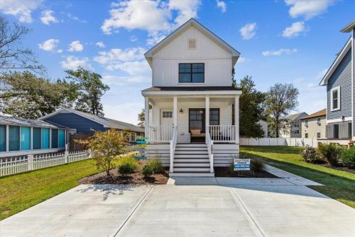 Coastal Comfort 203