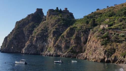 Caccia Apartment - Santa Teresa di Riva