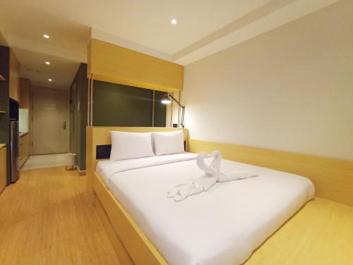 Comfy and Best Deal Studio at Mataram City Apartment By Travelio Comfy and Best Deal Studio at Mataram City Apartment By Travelio