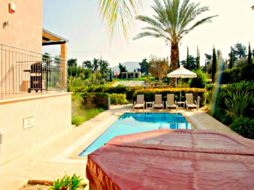 Villa Samaliana Sandy Beach Villas - Private Pool - Jacuzzi - Private Beach Area