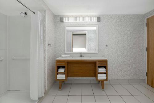 Home2 Suites By Hilton Gainesville - image 2