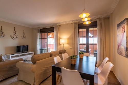 Las Palmeras by Ĥ - Playa Punta del Moral PLHP3P20