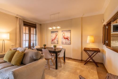 Las Palmeras by Ĥ - Playa Punta del Moral PLHP3P20