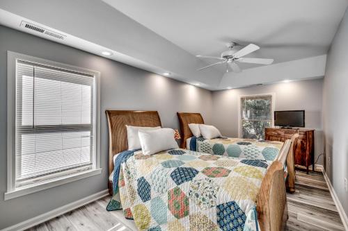 Osprey Nest 6 Br home by RedAwning – Myrtle Beach, SC