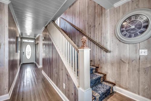 Osprey Nest 6 Br home by RedAwning – Myrtle Beach, SC