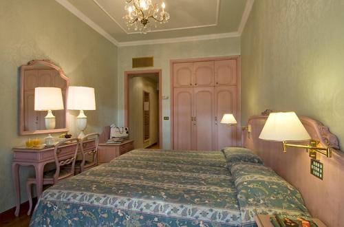 Double or Twin Room - Mountain Side