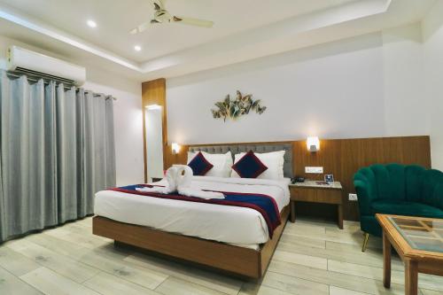 King Room room in ZiP By Spree Hotels Grand Legacy Prime - GMS Road Dehradun