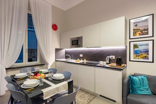 Lovely Flats In Genova Historic Center, Генуя (фото 9)