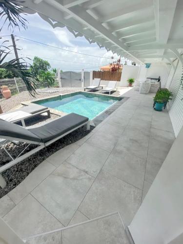 Villa spacieuse Le François + piscine (Villa spacieuse Le Francois + piscine) in Le Francois