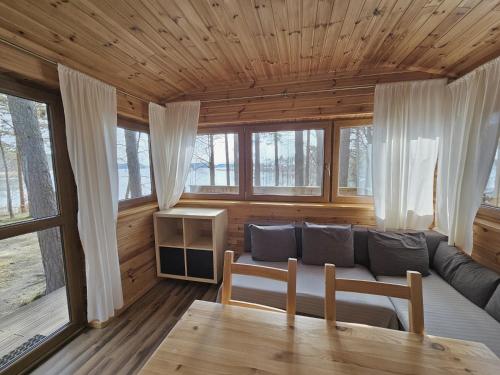 Sleeps 4
