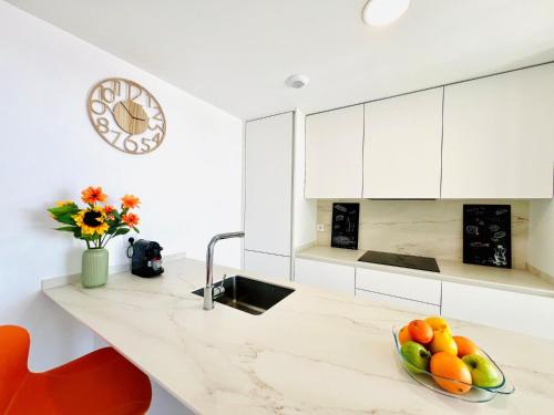 บริการและสิ่งอำนวยความสะดวก, Lomas del Higueron Fuengirola in ลา กาเปยาเนีย