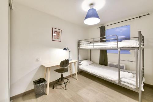Modern 2 BR flat near Vieux Port, Marseille (photo 6)