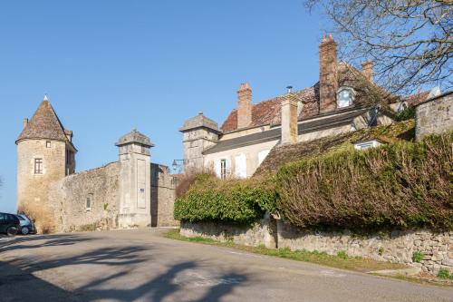 Зовнішній вигляд готелю, L'Avallonnaise - Au cœur de la Bourgogne in Avallon