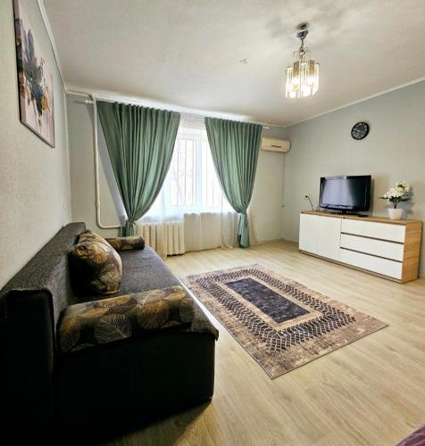 Уютная квартира на Тверская 5, пр Правды, клиника Рохманова, Dnipro