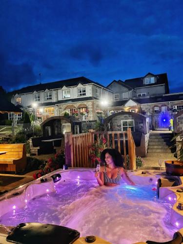 . Dulrush Lodge Guest House, Restaurant and Self-Catering