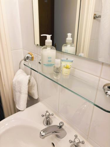 My Place Hotel - image 7