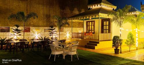 Rasleela Resort - Luxury Swiss Tent Family Resort