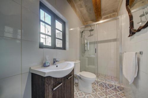 Charming House in Sliema close to Sliema ferries 5