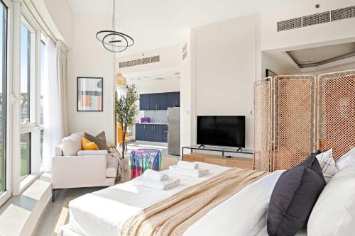 Silkhaus Vacation Homes Chic Studio at Barsha Heights in Madison - image 5