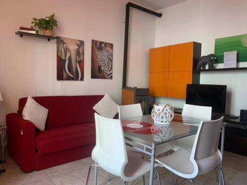 Superior One-Bedroom Apartment