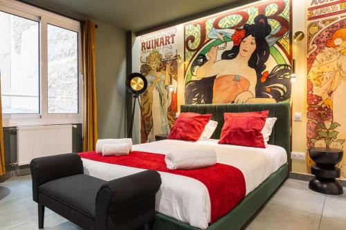 Arc de Triomphe Romantic SUITE Jacuzzi Emeraude