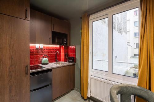 Arc de Triomphe Romantic SUITE Jacuzzi Emeraude