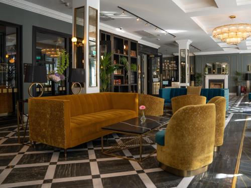 Iveagh Garden Hotel