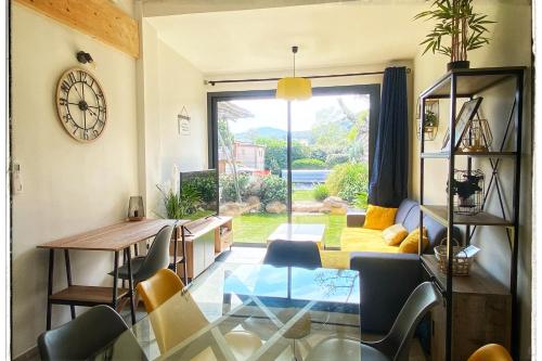 Villa DOLCE, piscine privée chauffée & jacuzzi privatif, 5mn des plages, Porto-Vecchio (photo 3)