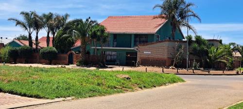 Vista, Gae la boroko @legodi's in Brakpan