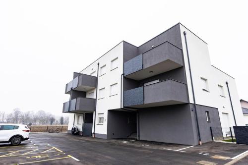 Arena Luxe Retreat, FREE Parking in ทรึนเย