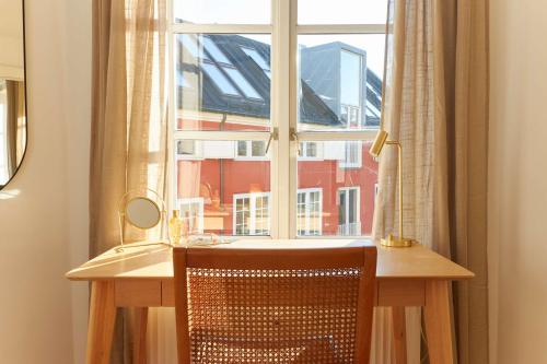 Stunning 2 BR Home on Nyhavn with Private Balcony, Copenaghen (foto 7)