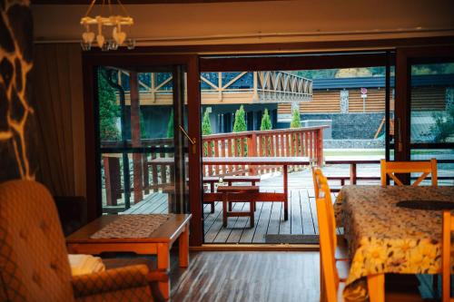 บริการและสิ่งอำนวยความสะดวก, Chaty Rozpravkovo in สตารีสโมโคแวค