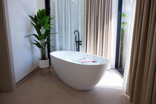 Nozol Chalets شاليهات نزل in Barka