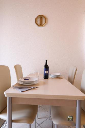 Apartment image 1