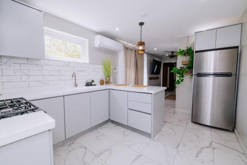 Eva Oceanfront Spa Resort Rooftop &pool By Lucha in Savaneta