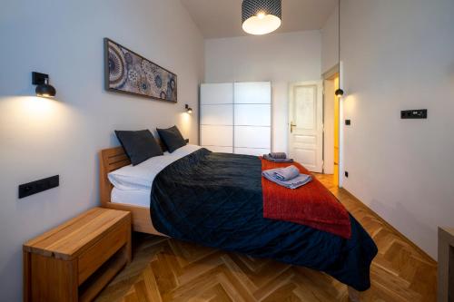 Old Town - 3 Room with 2 Bathroom & Balcony Apartment 28 Října - image 7