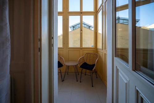 Two-Bedroom Apartment with Balcony image 6