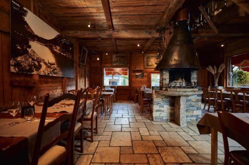 餐廳, 尚佩克斯歐維耶酒店 (Au Vieux Champex) in 尚佩