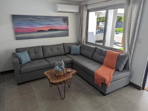 Private, secure 2 bedroom home with private pool, Jacó (foto 2)