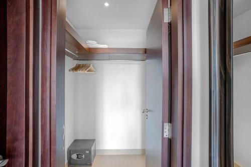 Spacious 1B with Balcony Overlooking City Views, Dubaï (photo 2)